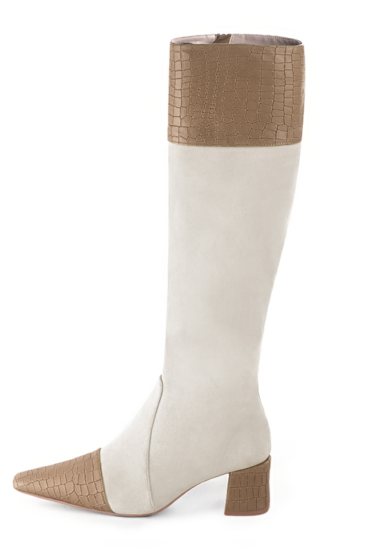 Tan beige and off white women's feminine knee-high boots. Tapered toe. Medium block heels. Made to measure. Profile view - Florence KOOIJMAN